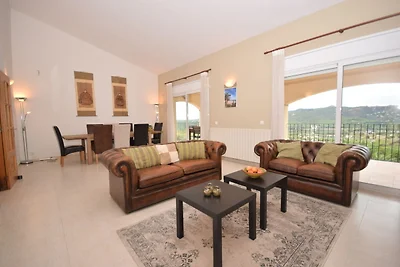 Villa in Santa Cristina d'Aro mit...