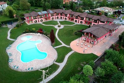 Luxuriöses Apartment in Idro mit Pool