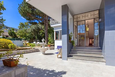 Villa a Sorrento con Piscina e Spiaggia