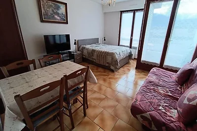 Studio für 3 Personen