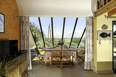 Helles Ferienhaus in ruhiger Lage, nahe Küste...