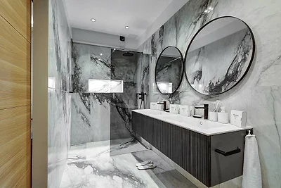 Elegante Wohnung mit AC-3BR-10P-Place des...