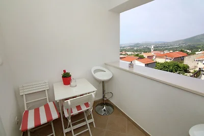 Moderne Ferienwohnung in Meeresnähe in Kaštel...