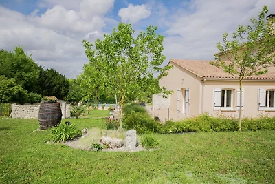 Modernes Apartment in Segonzac mit...