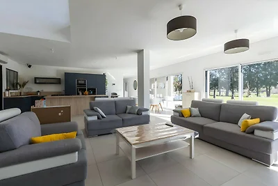 Moderne Villa für 10 Personen mit privatem...
