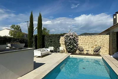 Villa moderna con piscina privata a Malaucèn