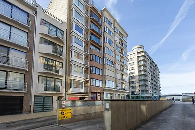 Sonnendurchflutetes Duplex am Meer