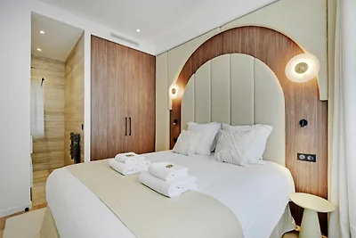 Neu renovierte Wohnung im Herzen des 18.