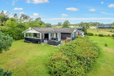 6 person holiday home in Ebeltoft