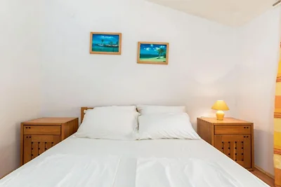Apartments Manda - One Bedroom Apartment With...
