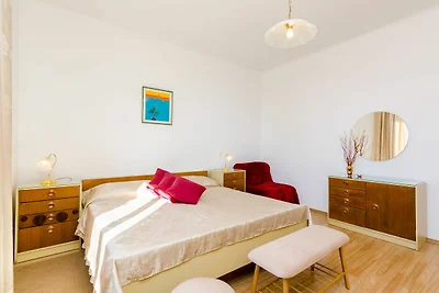 Guest House Villa Nina- One Bedroom Apartment...