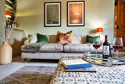 Ferienhaus mit 4 Schlafzimmern in Kirkby Lons...