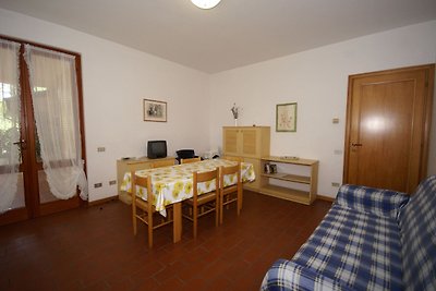 Moderno bungalow con piscina a Garda