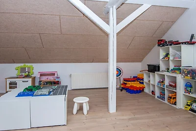 8 Personen Ferienhaus in Henne