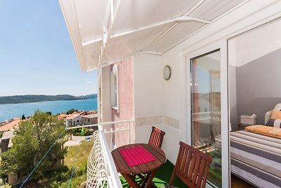 Villa Stil - Two Bedroom Apartment with Balco...