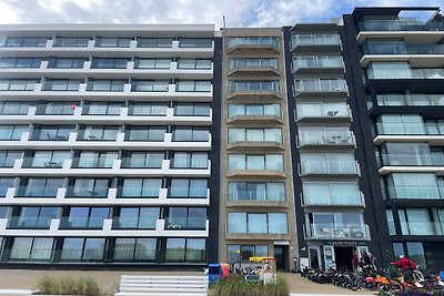 Apartment in Nieuwpoort mit Meerblick
