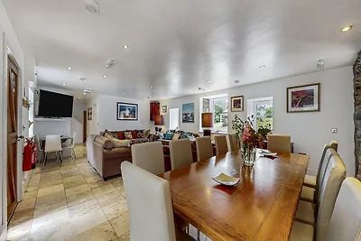 Scheunen-Ferienhaus mit Whirlpool