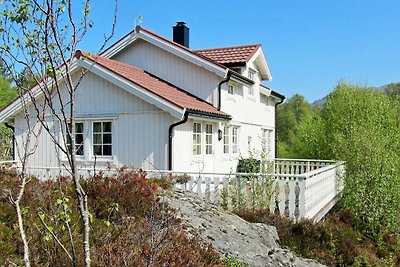 5 Personen Ferienhaus in GURSKØY