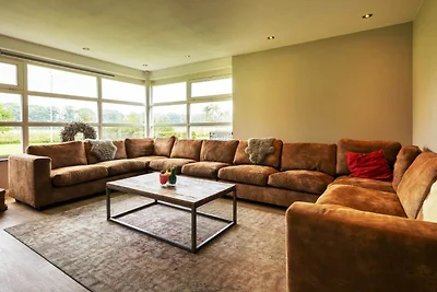 Villa Achterhoek mit beheiztem Pool