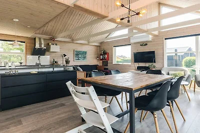 6 Personen Ferienhaus in Karrebæksminde-By...