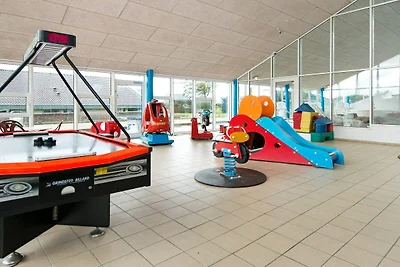 4 persone casa in un parco vacanze a Hemmet