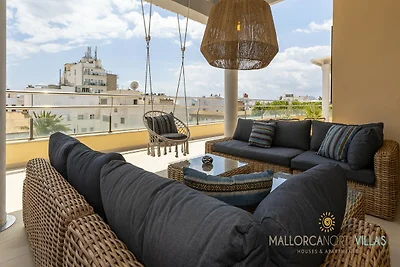 Hübsche Wohnung mit Balkon