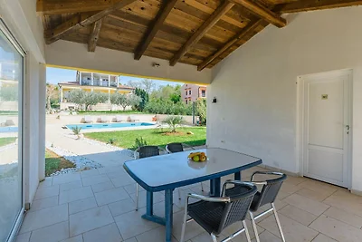 Attraktive Wohnung mit Garten