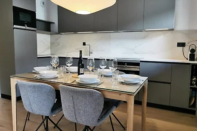 Wohnung mit Doppelbalkon im Herzen des Dorfes