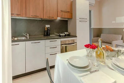 Sunny Escape vlakbij Silver Beach voor 3...