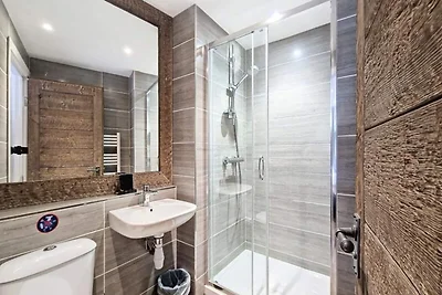 Schöne 6-Zimmer-Wohnung im Stadtzentrum