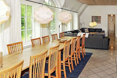 18 Personen Ferienhaus in Ulfborg