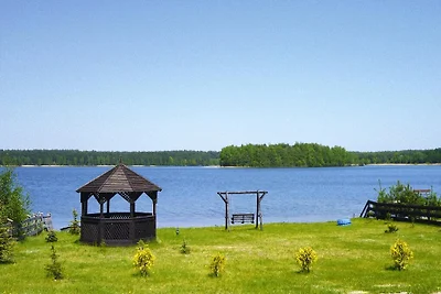 Komfortable Ferienwohnung mit Seeblick