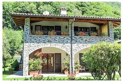 Apartamento en Cannobio con piscina