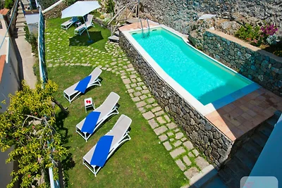 Villa in Praiano mit Pool und Meerblick