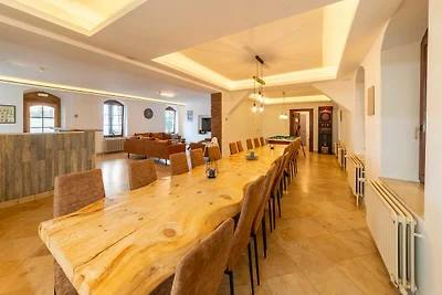 Landhaus in Malmedy mit Hallenbad und Sauna
