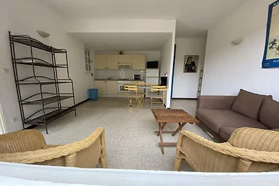 Wohnung in einem schönen Gebäude mit Pool