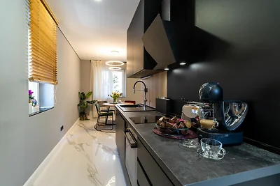 Apartments BoNlux - Deluxe two bedroom Apartm...