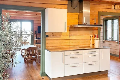 4 Sterne Ferienhaus in YNGSJÖ-By Traum