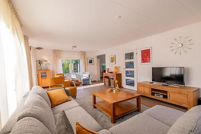 Charmante Villa in der Nähe von Meer und Wald