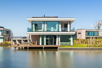 Luxusvilla mit privatem Steg am Veerse Meer