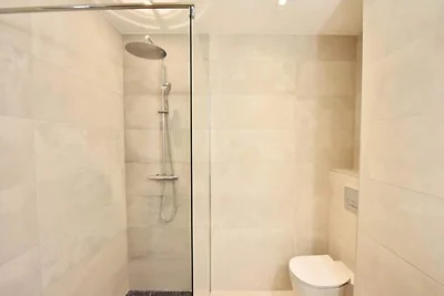 3-Zimmer-Apartment im Herzen von Cannes, 2 Mi...