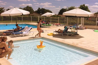 Villa mit Kamin in der Loire Region