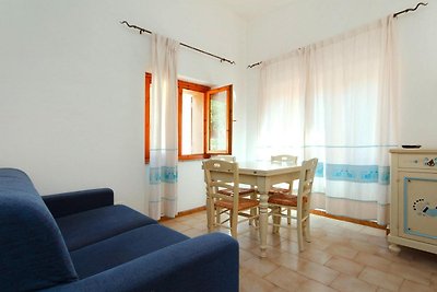 Wohnung in Costa Paradiso mit Garten