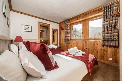 Chalet in Val d'Isère mit Whirlpool