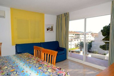 Appartement in Estartit vlakbij het strand