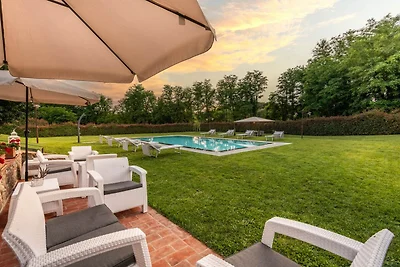 Villa in der Toskana nahe Montecarlo...