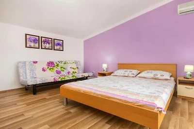 Apartments Alaga - B4+2