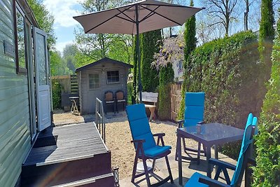 Gezellig chalet met 2 badkamers in Tzummarum