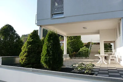 "B" im Haus Panoramablick