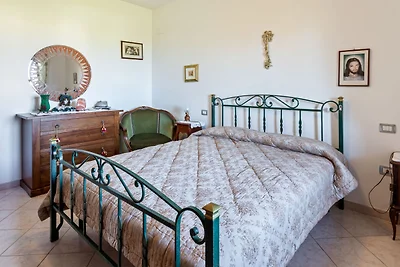 Wunderschöne kleine Villa, nur 200 Meter vom ...